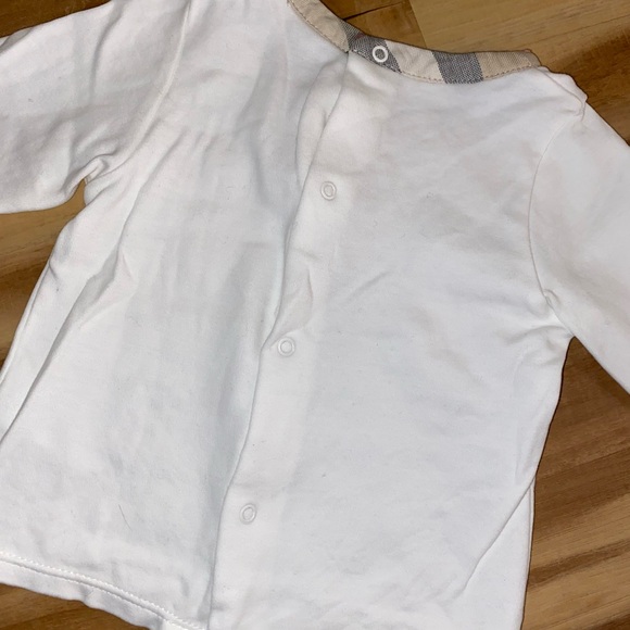 Burberry Long Sleeve 6M - Picture 4 of 5